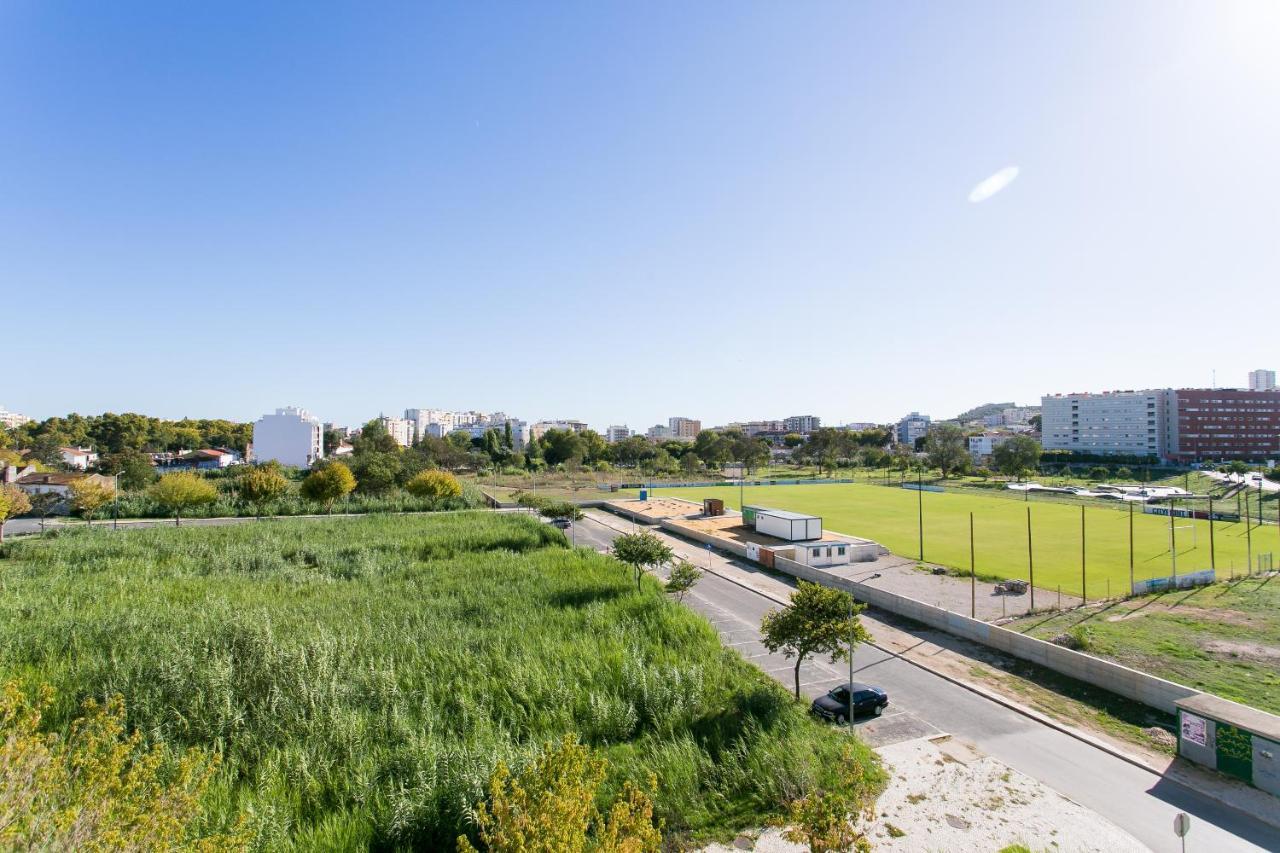 Apartamento Central Setubal Sossegado E Com Luz Esterno foto