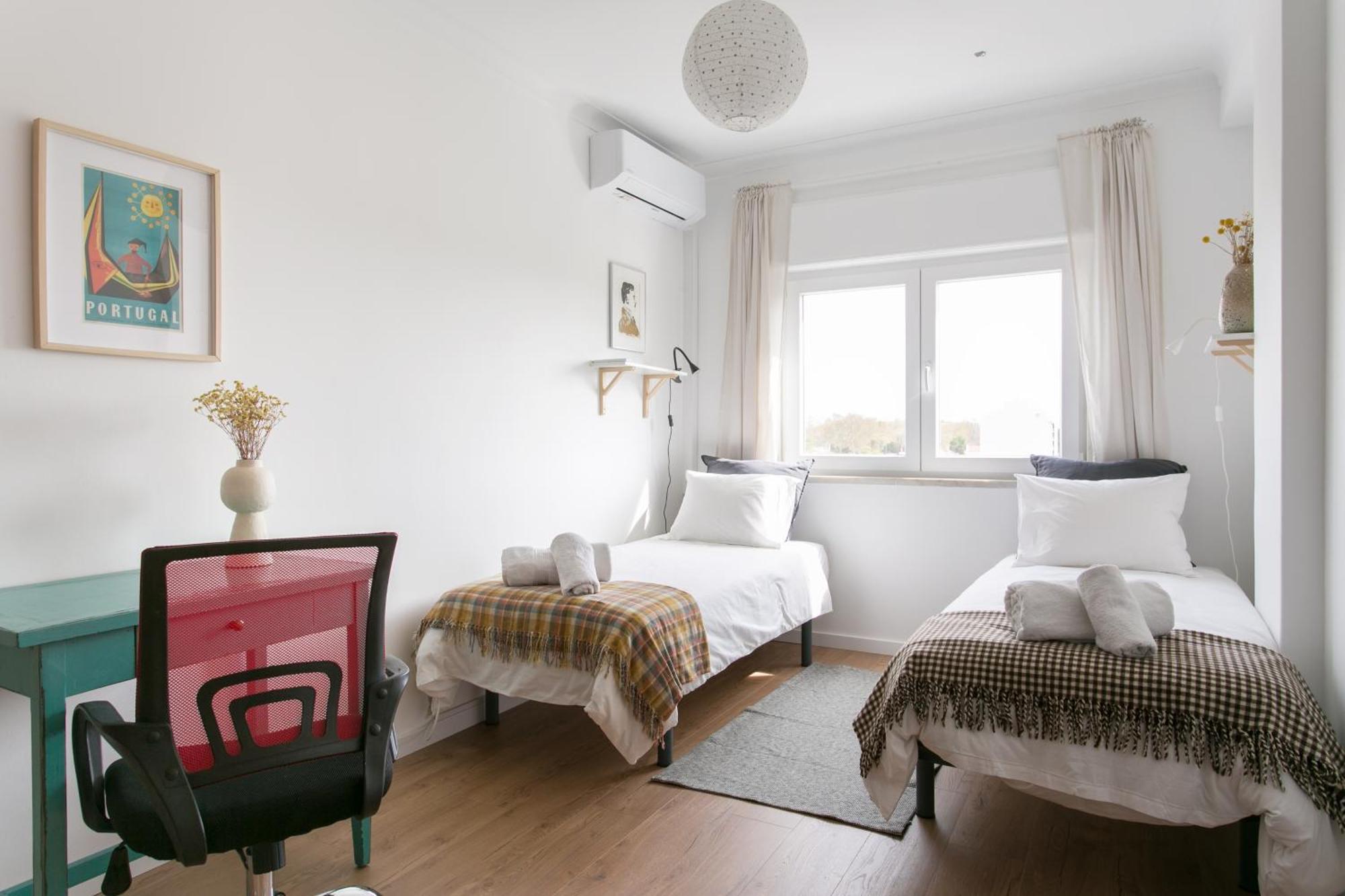 Apartamento Central Setubal Sossegado E Com Luz Esterno foto