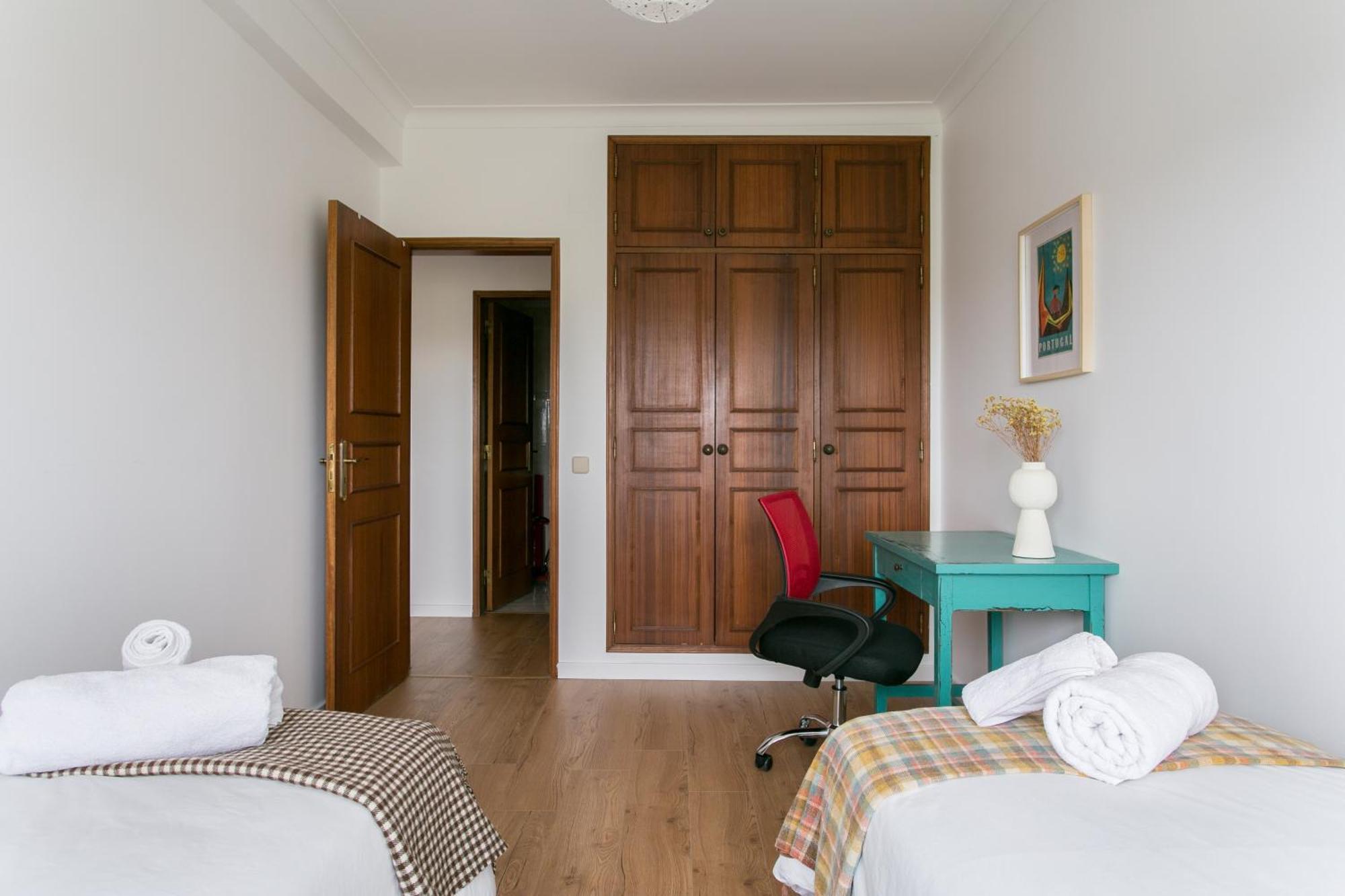 Apartamento Central Setubal Sossegado E Com Luz Esterno foto